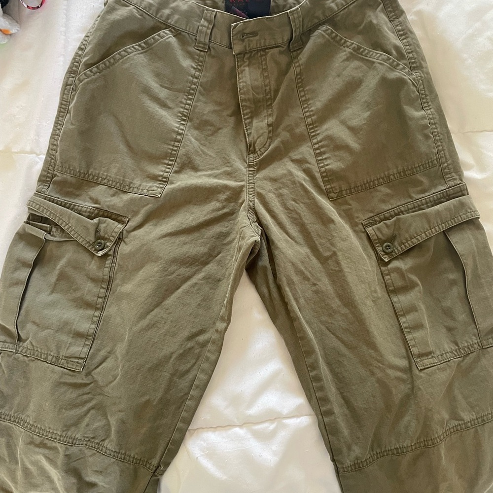 Ralph Lauren Women's Olive Cargo Capris